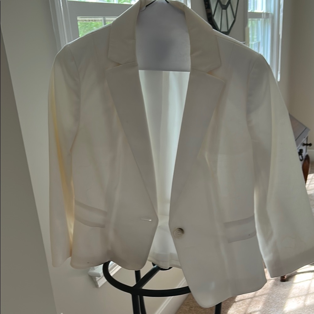 Ann Taylor White Blazer Elegant Professional Style